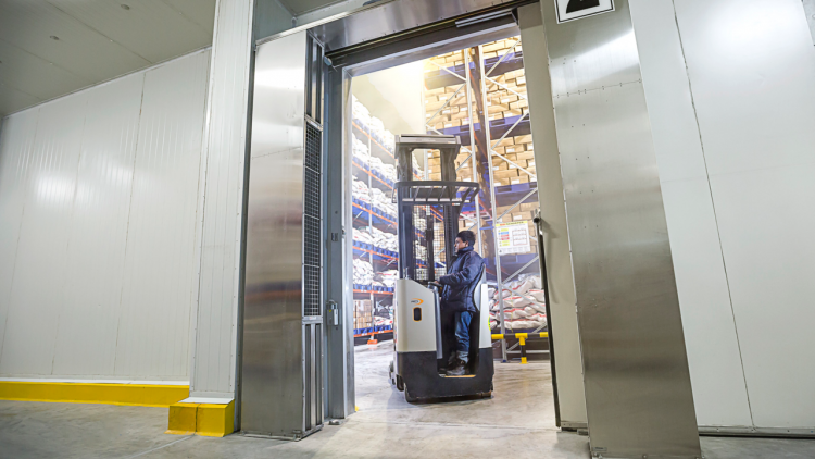 Cold Chain Logistics untuk Industri Obat dan Makanan