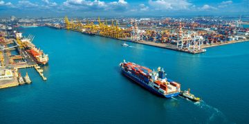 Stevedoring: Kunci Pengelolaan Kargo Maritim