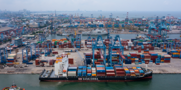 Pembangunan pelabuhan yang berdampak bagi ekonomi dan lapangan pekerjaan