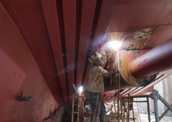 Manfaat dan Pentingnya Perbaikan Kapal dalam Industri Maritim
