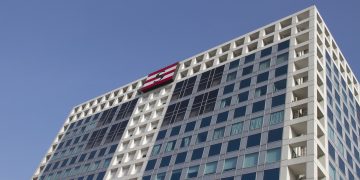 Peran Sentral Perusahaan Shipping