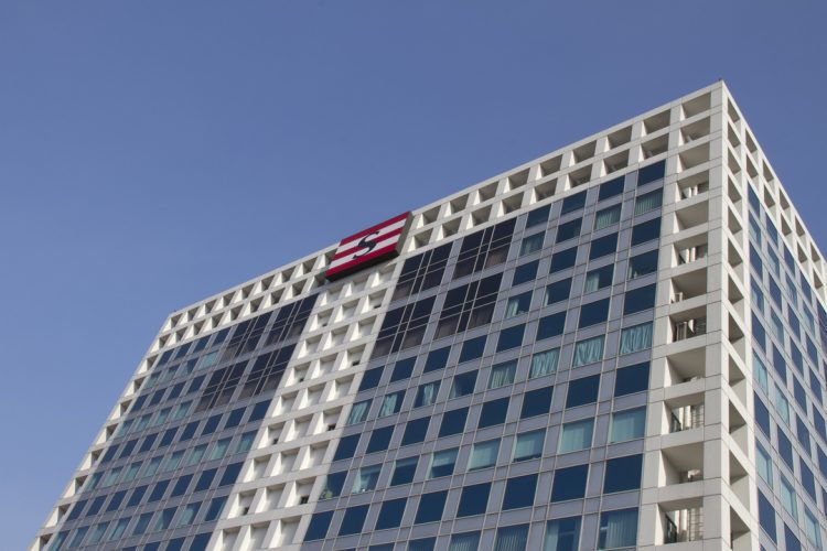 Peran Sentral Perusahaan Shipping