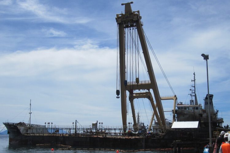 Jasa Penyelamatan Kapal: Solusi Tepat untuk Mengatasi Insiden Laut