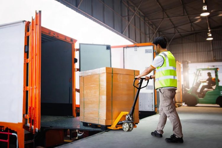stuffing container